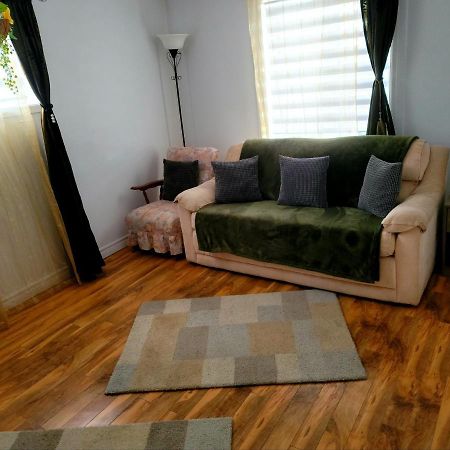 Downtown Apartment Next To Highway Netflix+Wifi Edmundston Εξωτερικό φωτογραφία